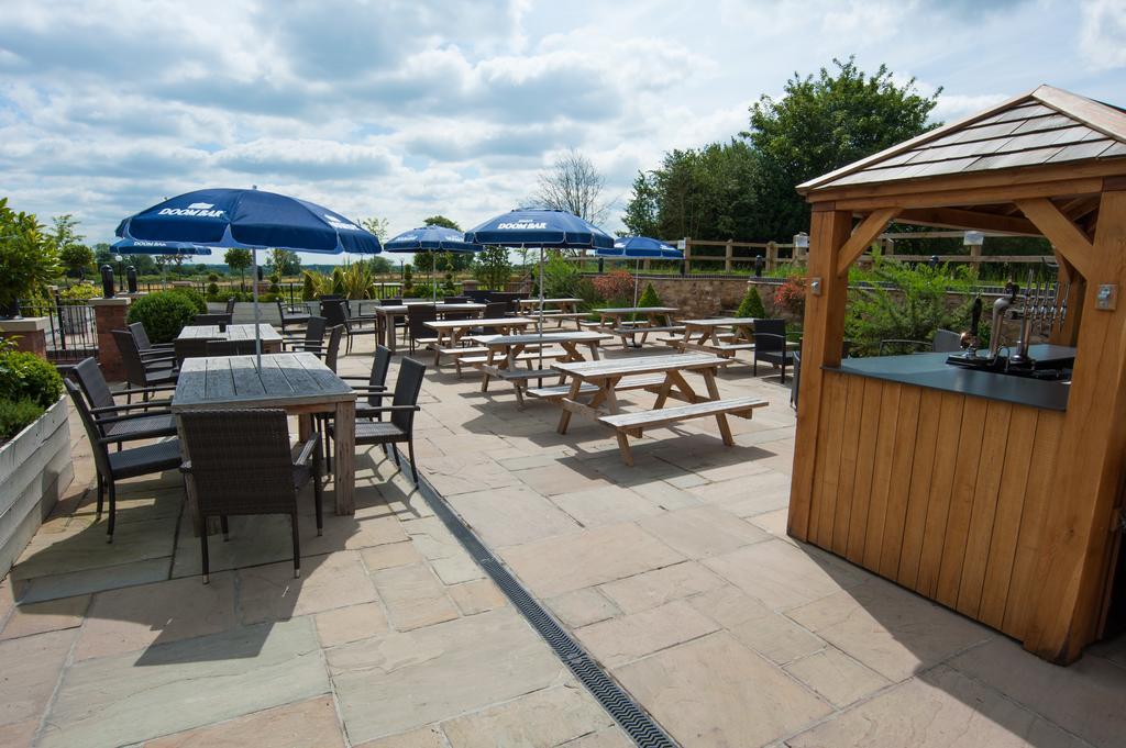 The White Hart Inn Alfreton Esterno foto