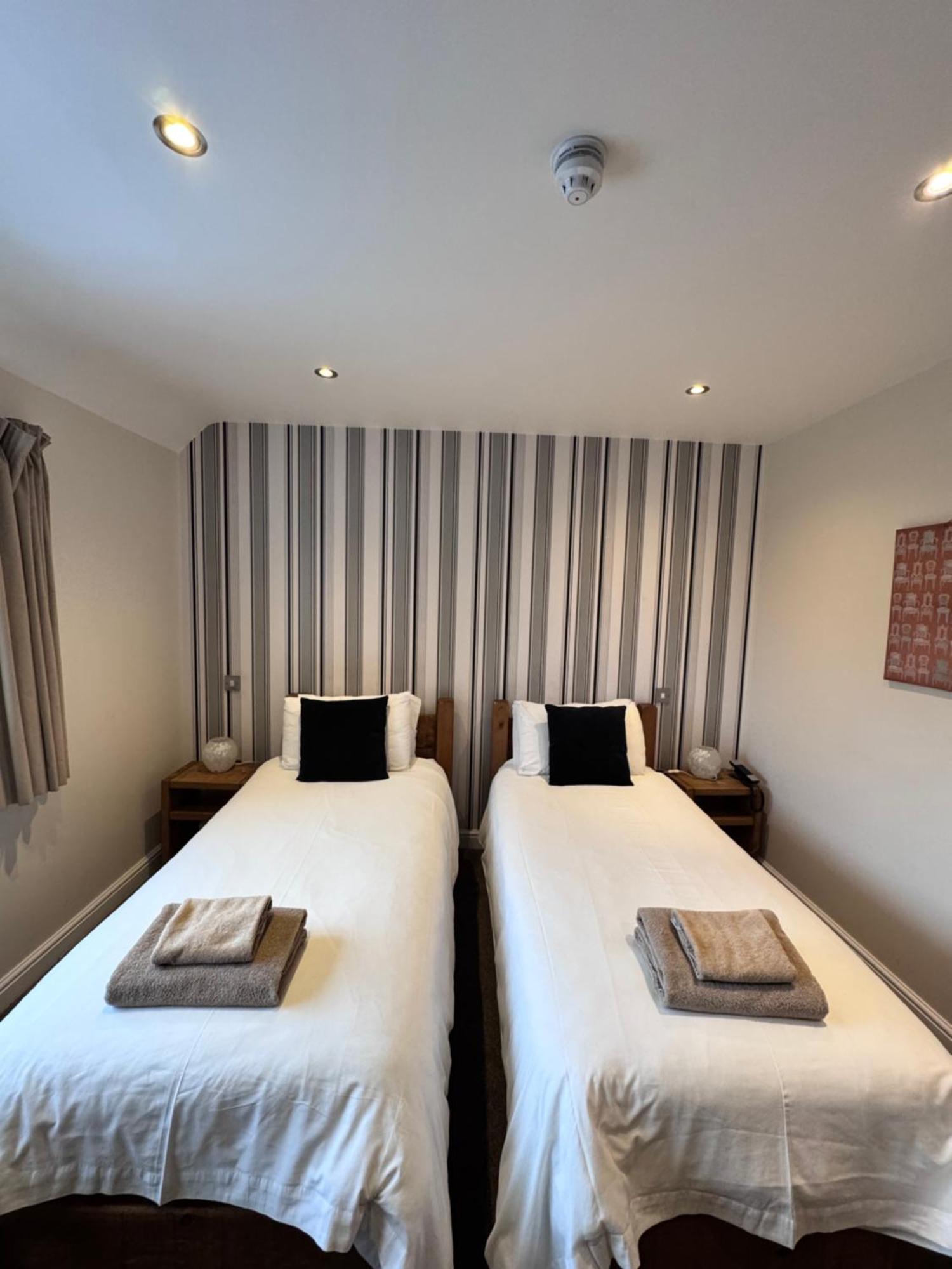 The White Hart Inn Alfreton Esterno foto
