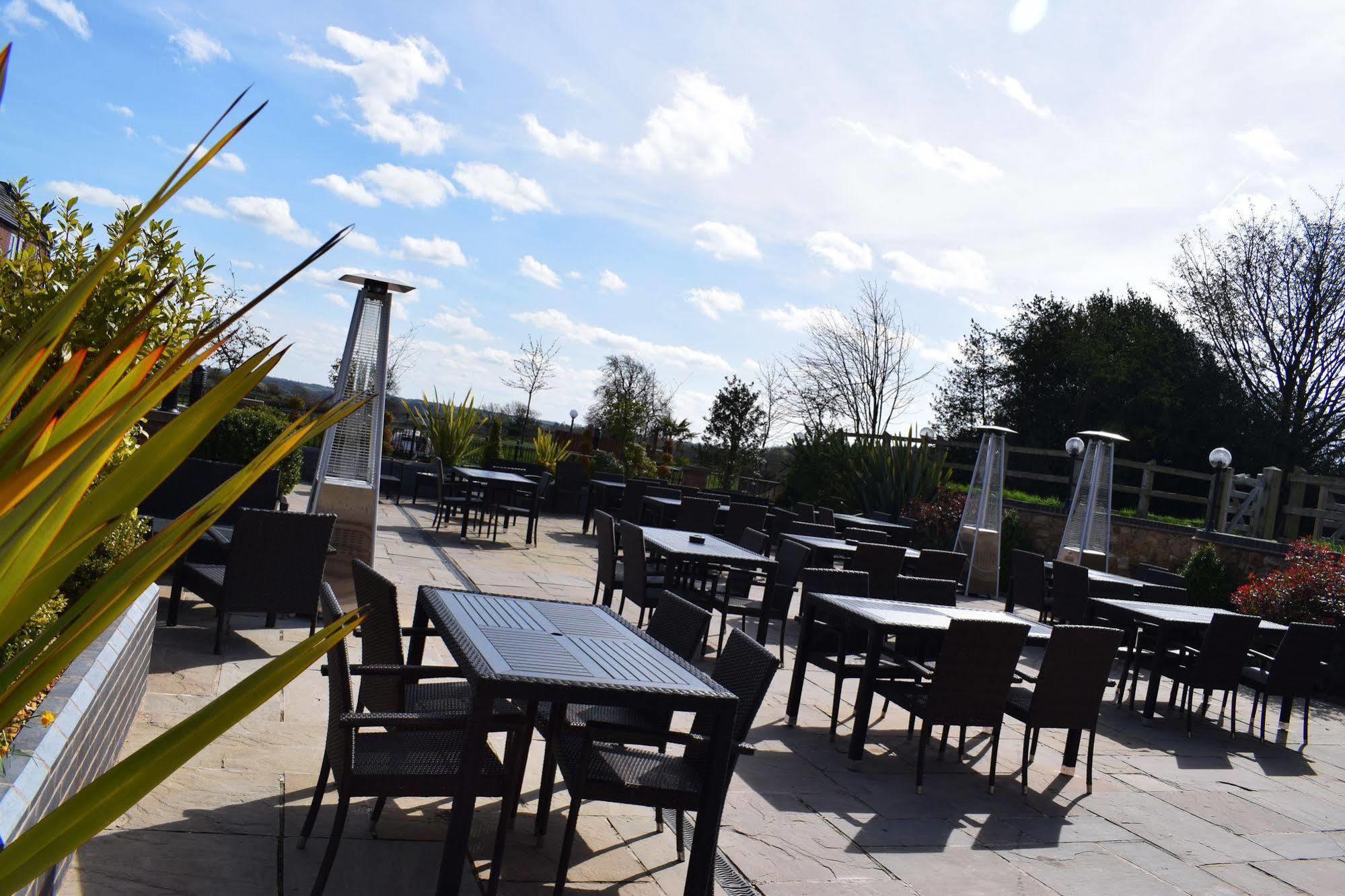 The White Hart Inn Alfreton Esterno foto